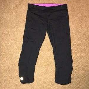 Under Armour capris - final offer!